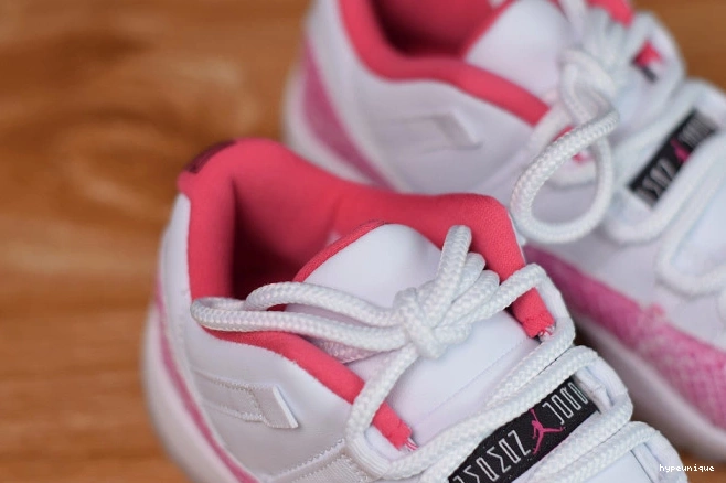 HYPE 11 Air Jordan Low AH7860-106 Pink Snakeskin WMNS 0729